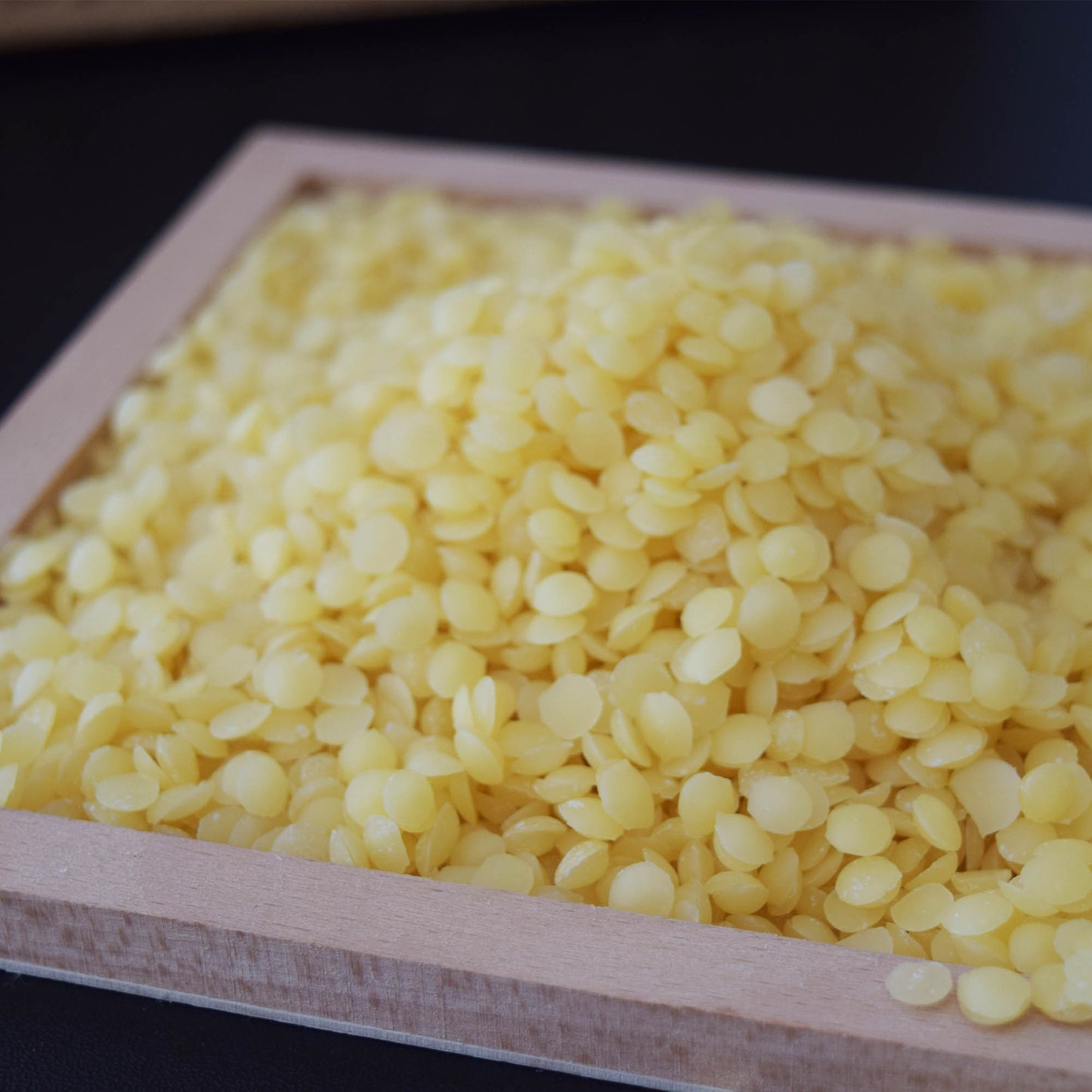 Premium Yellow Beeswax | Natural & Filtered | Perfect for Cosmetics and Candle Making