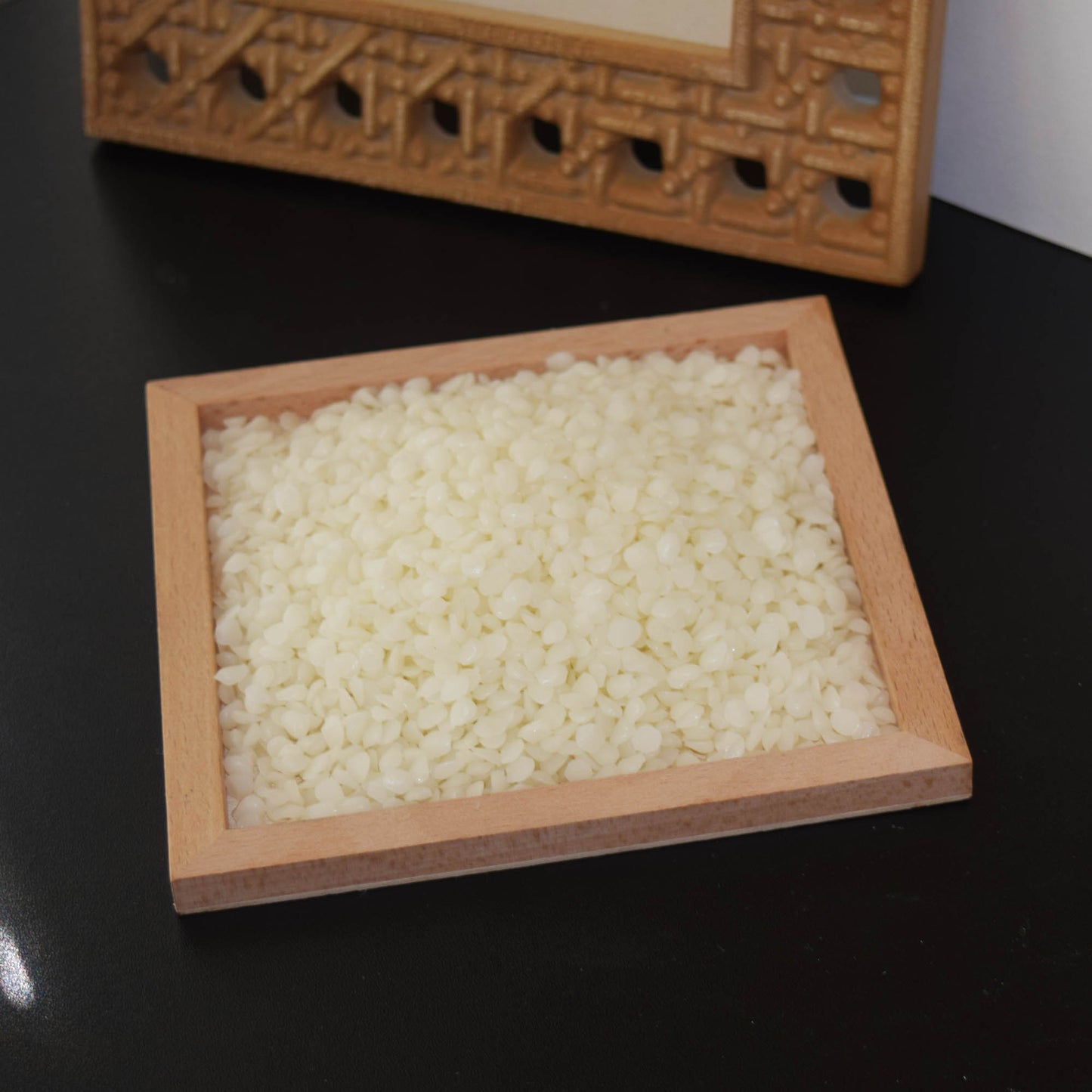 Soft Hand-Modeling Wax for DIY Candle Decoration,100% Natural Bleached Beeswax, Perfect for Crafting Intricate Designs