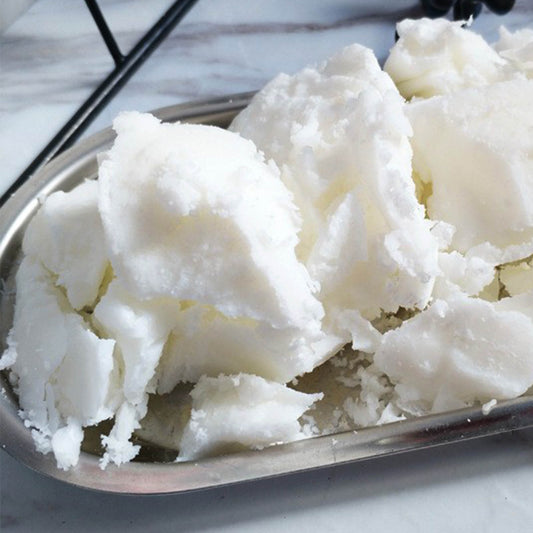 100% Natural Coconut Wax, Eco-friendliness, Superior Scent Throw, Clean Burning, Soft and Creamy Texture