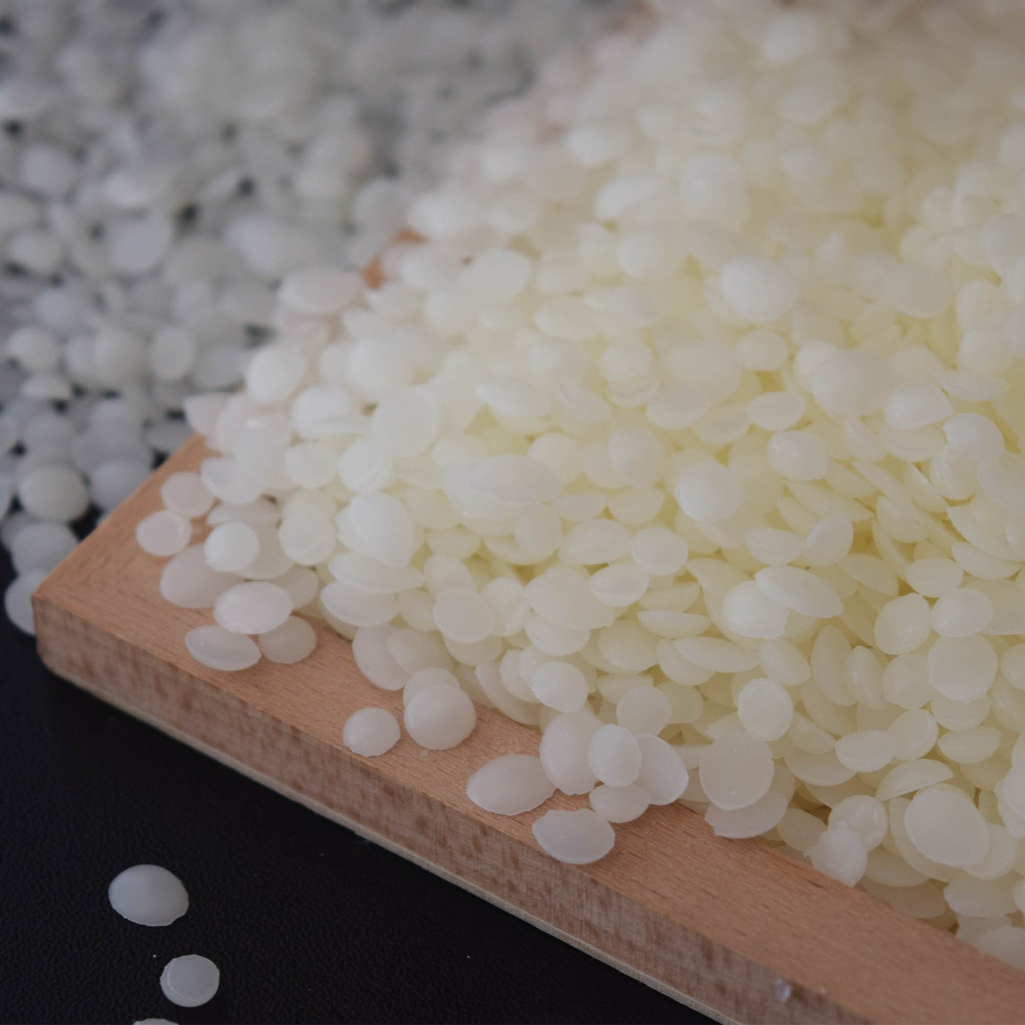 Hard Microcrystalline Wax | Premium Wax for High-Performance Applications