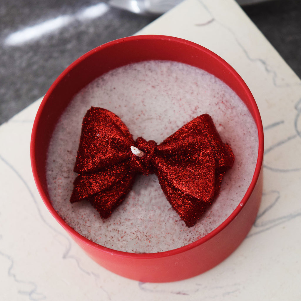 Red Bow Candle Handmade Romantic Gift Candle in Matte Red Tin