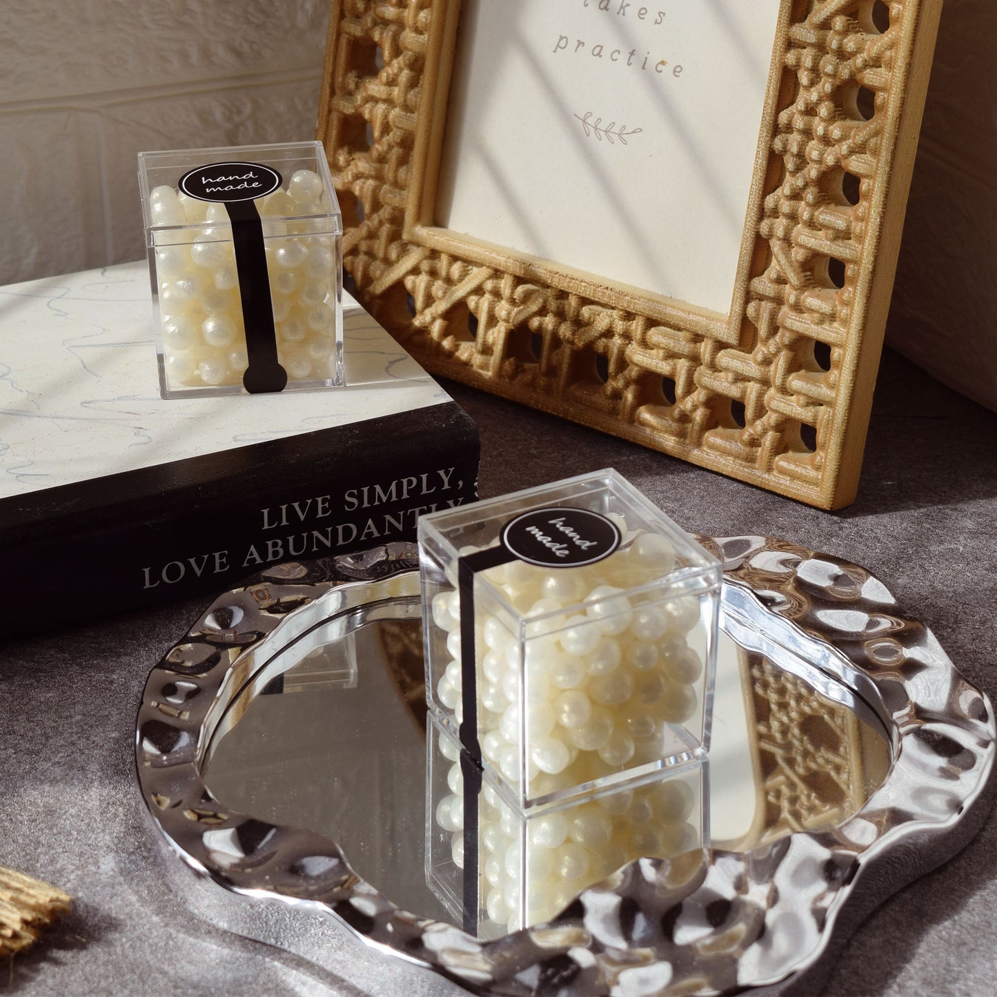 Pearl Beeswax Candle Pearls Gift Set Crystal Glass Jar, Refillable