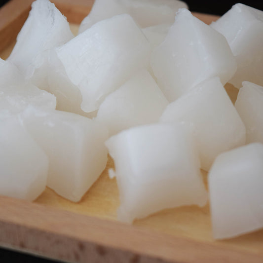 Soft Microcrystalline Wax | Versatile Wax for Candles, Cosmetics, and Industrial Applications（U)）